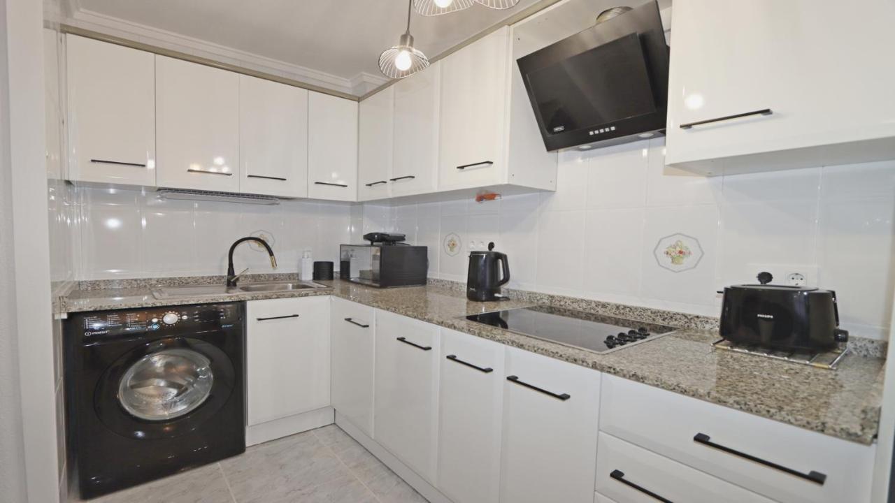 Ref 9033 Apartamento Moriones Торевиеха Екстериор снимка